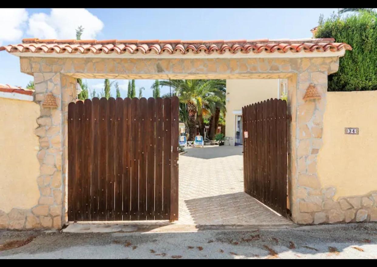 Villa Eva Asiana Guesthouse With Shared Pool Benissa Exterior foto